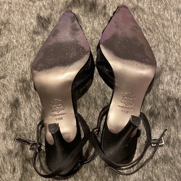 Town Shoes Black sheer satin Kitten Heels Sz 6.5 - Picture 7 of 8
